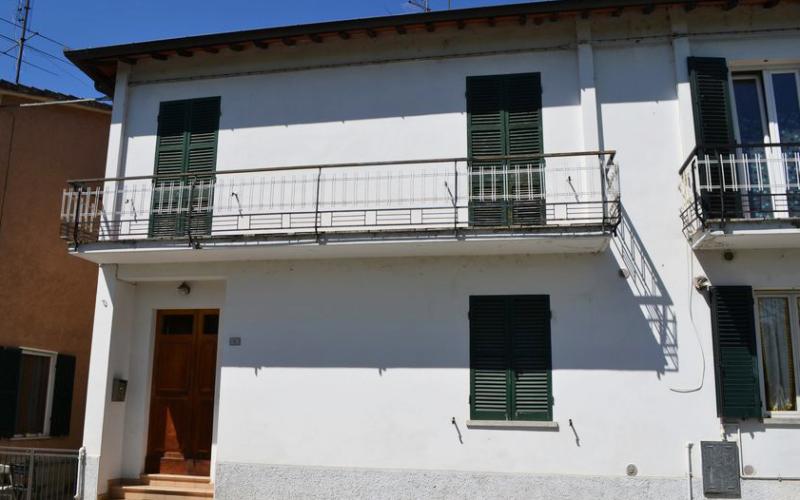 014.25 - Fermignano - vendesi appartamento di 70 mq da sistemare. Ottimo prezzo di acquisto